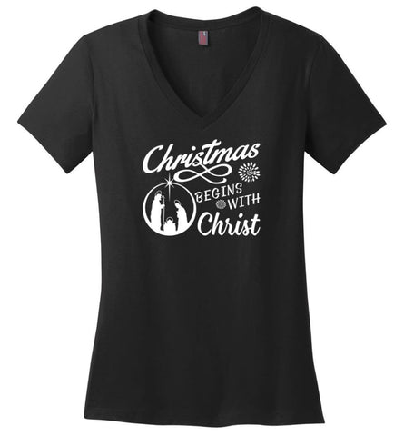 Christmas Begins With Christ Ladies V-Neck - Black / M